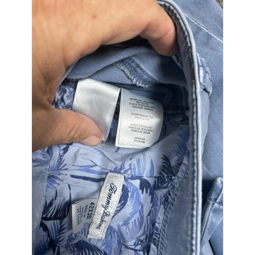 Tommy Bahama Mens Chino Pants 42x30 Whit Blue Stretch Comfort Island Lot Of‎ 2